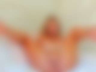 EllisaCherry's Live Sex Cam Show