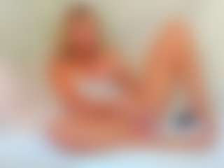 Live cam show with EllisaCherry - Mature MILF on Mixed Magazine Live