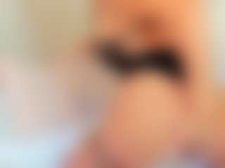 EllisaCherry's Live Sex Cam Show