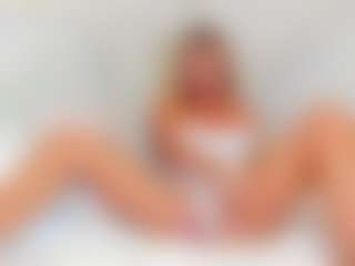EllisaCherry's Live Sex Cam Show