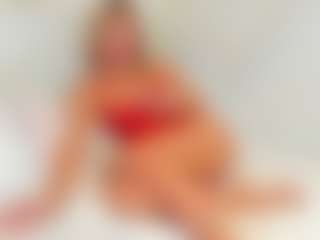 EllisaCherry's Live Sex Cam Show