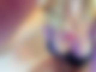 Live cam show with EllisaCherry - BBW HD on Camming Site