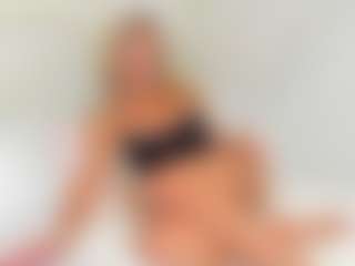 EllisaCherry's Live Sex Cam Show