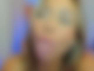 EllisaCherry's Live Sex Cam Show