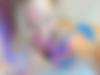 EllisaCherry's Live Sex Cam Show