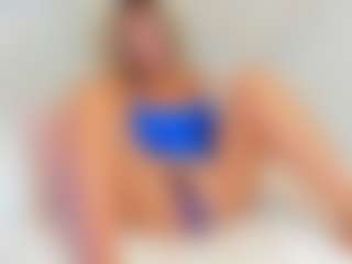 EllisaCherry's Live Sex Cam Show
