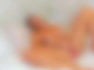 EllisaCherry's Live Sex Cam Show