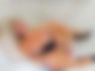 EllisaCherry's Live Sex Cam Show