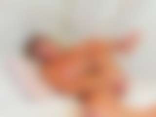 Live cam show with EllisaCherry - Blonde Hair Big Tits on x69.live
