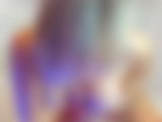 Live cam show with EllisaCherry - Small Ass on LiveSexCams6