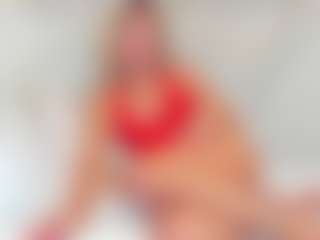 Live cam show with EllisaCherry - Public on xDating
