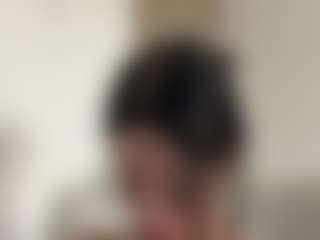 Live cam show with Kira Lopez - Mobile on fapnchat