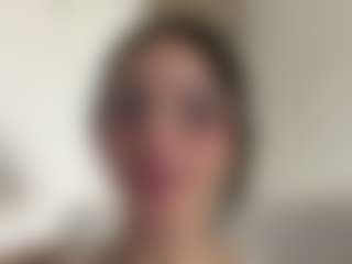 Kira Lopez's Live Sex Cam Show