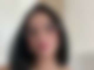 Kira Lopez's Live Sex Cam Show