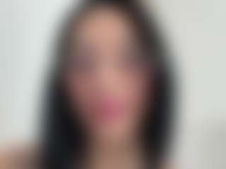 Kira Lopez's Live Sex Cam Show