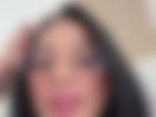 Kira Lopez's Live Sex Cam Show