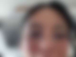 Kira Lopez's Live Sex Cam Show