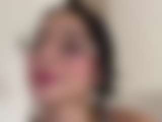 Kira Lopez's Live Sex Cam Show
