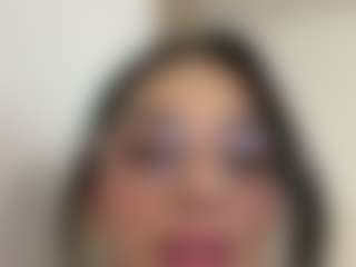 Kira Lopez's Live Sex Cam Show