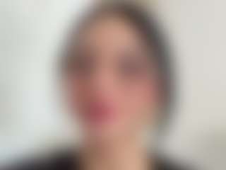 Kira Lopez's Live Sex Cam Show