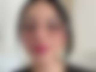 Kira Lopez's Live Sex Cam Show