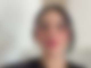 Kira Lopez's Live Sex Cam Show