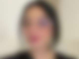 Kira Lopez's Live Sex Cam Show