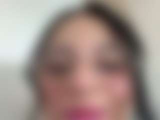 Kira Lopez's Live Sex Cam Show