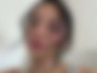 Kira Lopez's Live Sex Cam Show