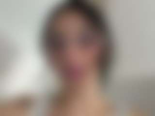 Kira Lopez's Live Sex Cam Show
