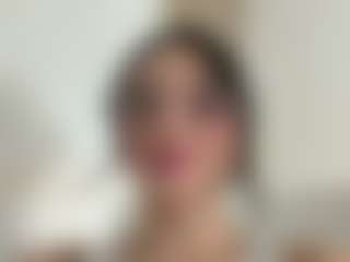 Kira Lopez's Live Sex Cam Show