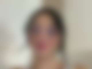 Kira Lopez's Live Sex Cam Show