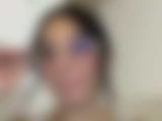Kira Lopez's Live Sex Cam Show
