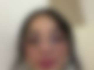 Kira Lopez's Live Sex Cam Show