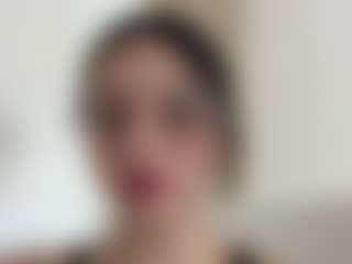 Kira Lopez's Live Sex Cam Show