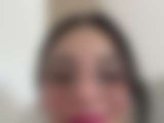 Kira Lopez's Live Sex Cam Show