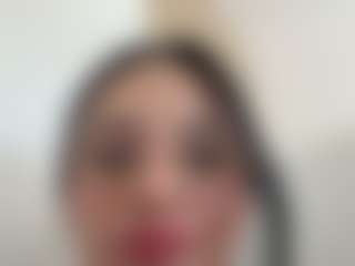 Kira Lopez's Live Sex Cam Show