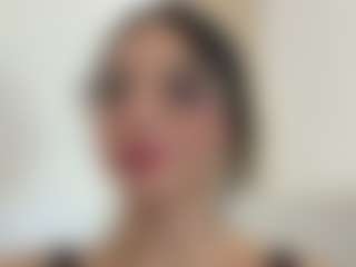 Kira Lopez's Live Sex Cam Show