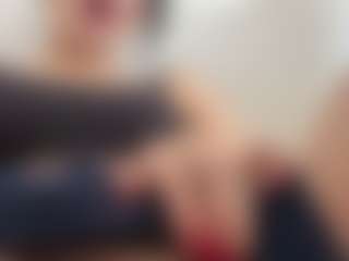 Kira Lopez's Live Sex Cam Show