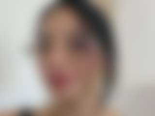Kira Lopez's Live Sex Cam Show