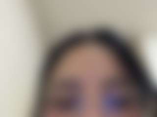 Kira Lopez's Live Sex Cam Show