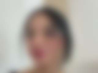 Kira Lopez's Live Sex Cam Show
