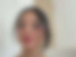 Kira Lopez's Live Sex Cam Show