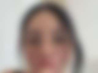 Kira Lopez's Live Sex Cam Show