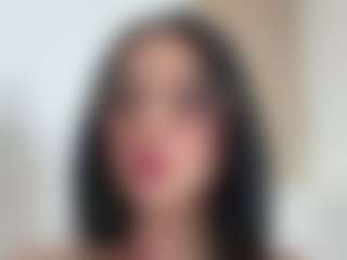 Kira Lopez's Live Sex Cam Show