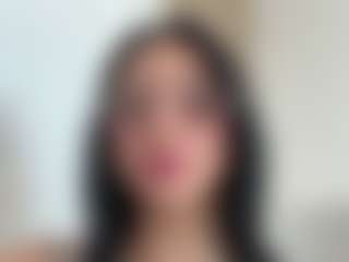 Kira Lopez's Live Sex Cam Show