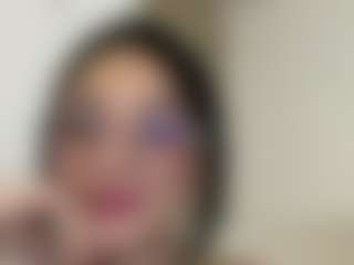 Kira Lopez's Live Sex Cam Show