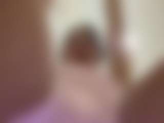 Kira Lopez's Live Sex Cam Show