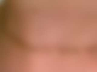 Kira Lopez's Live Sex Cam Show