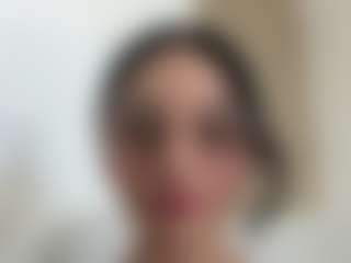Kira Lopez's Live Sex Cam Show